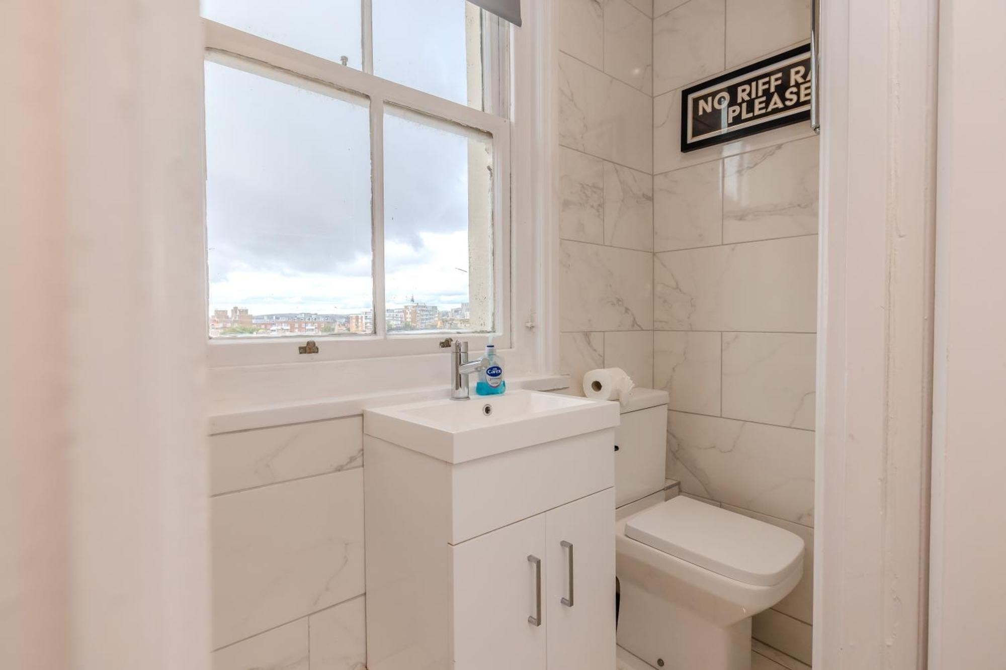 Luxe City Living L 2-Bedroom Flat With Free Parking Brighton Kültér fotó